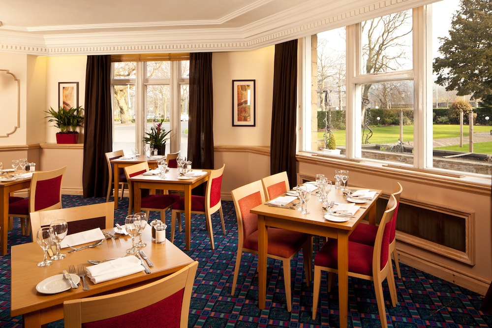Mercure Bradford Bankfield Hotel 25/50