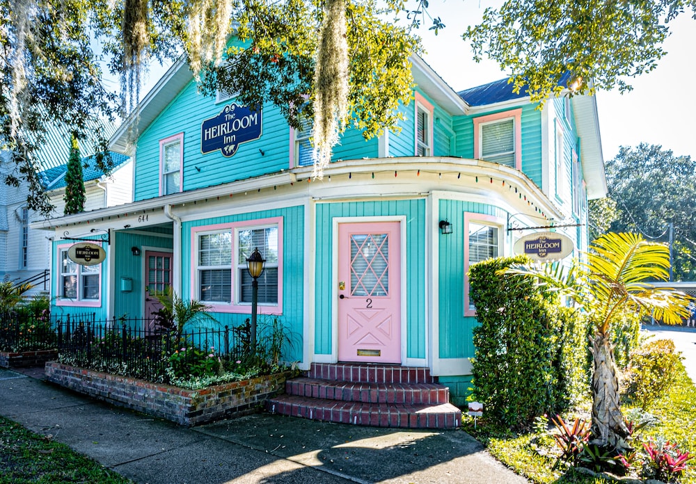 The Heirloom Inn 2/46
