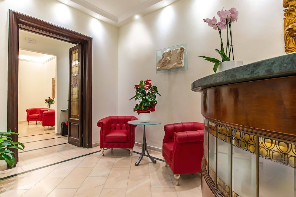 Hotel Accademia 8/56