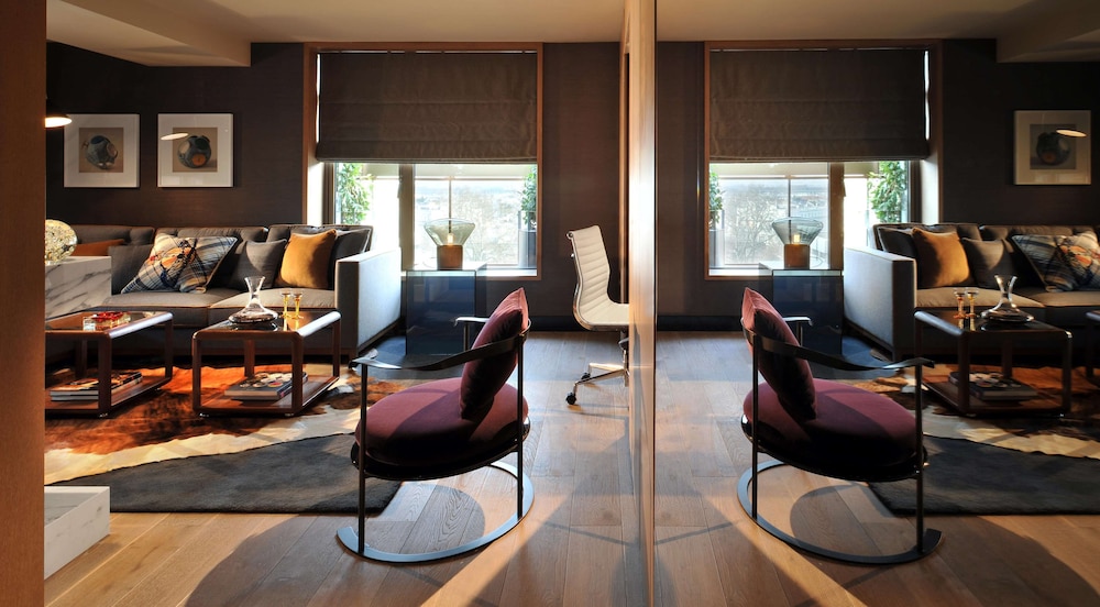 THE HARI LONDON(Ex-Belgraves) 57/71