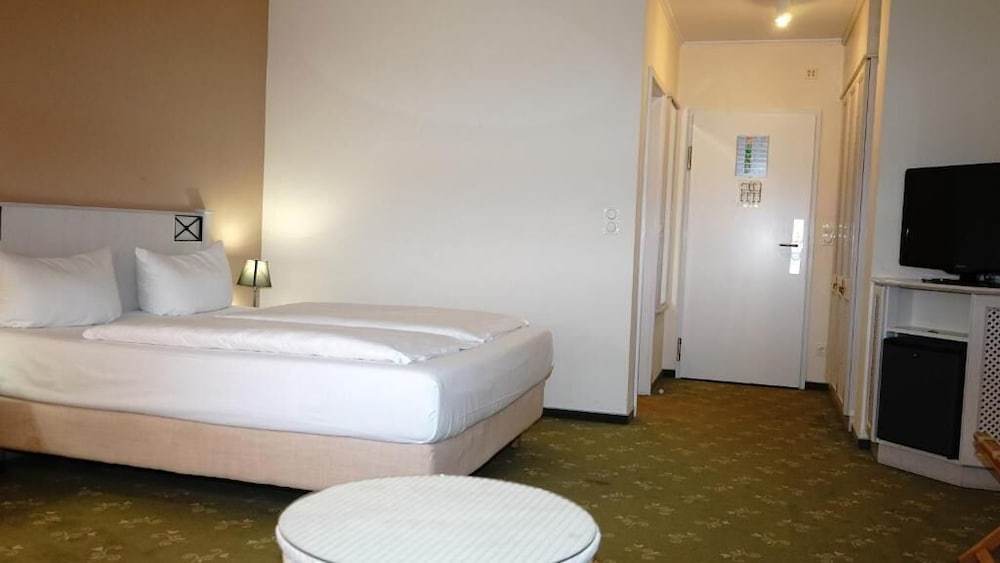 ENTREE HOTEL GROSS BORSTEL 15/50