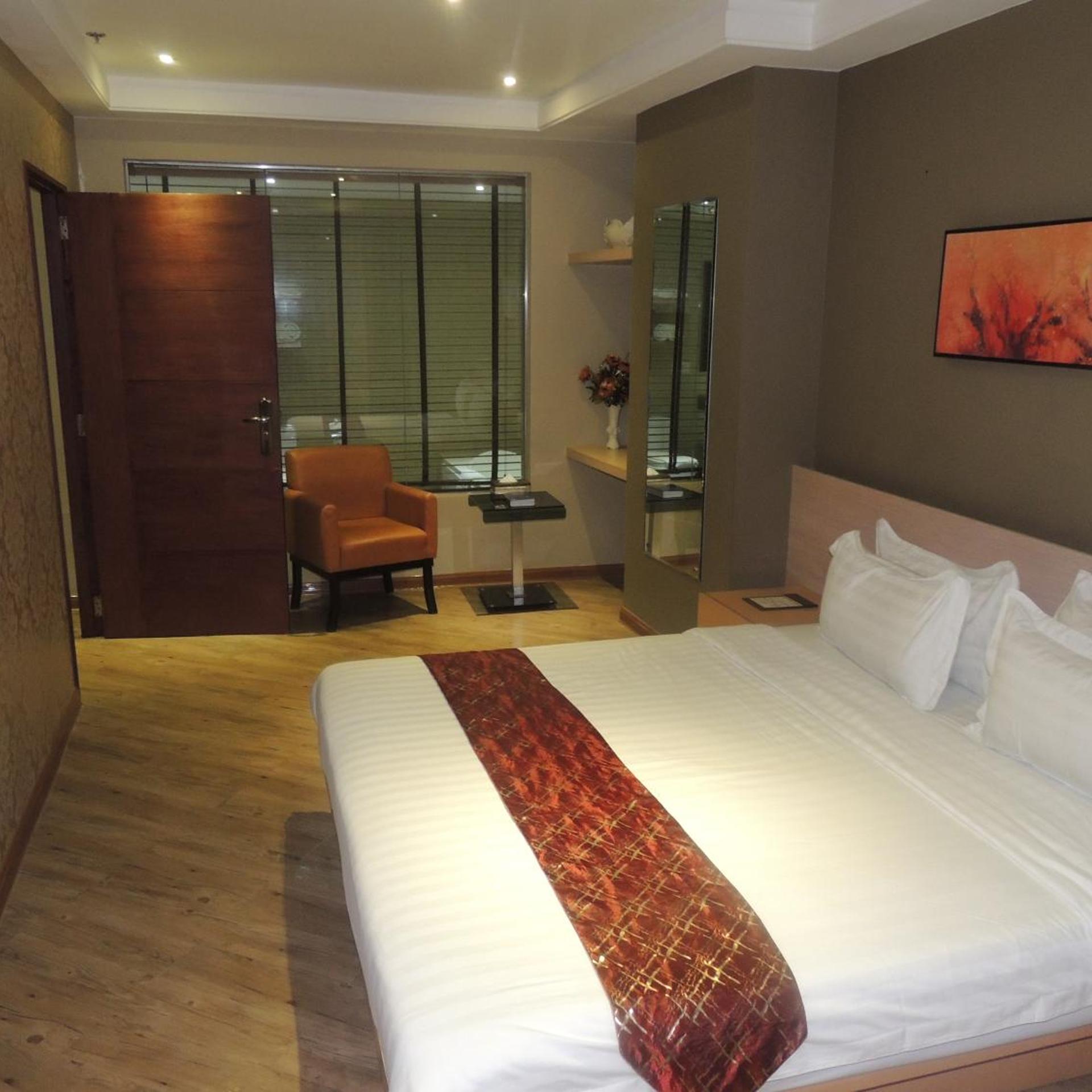 Dela Chambre Hotel 16/51
