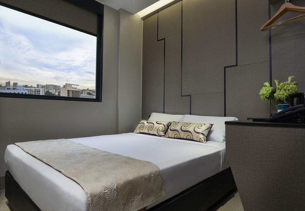 Hotel 81 Gold 22/26