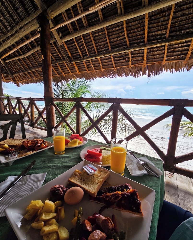 Isla Bonita Zanzibar Beach Resort 33/48