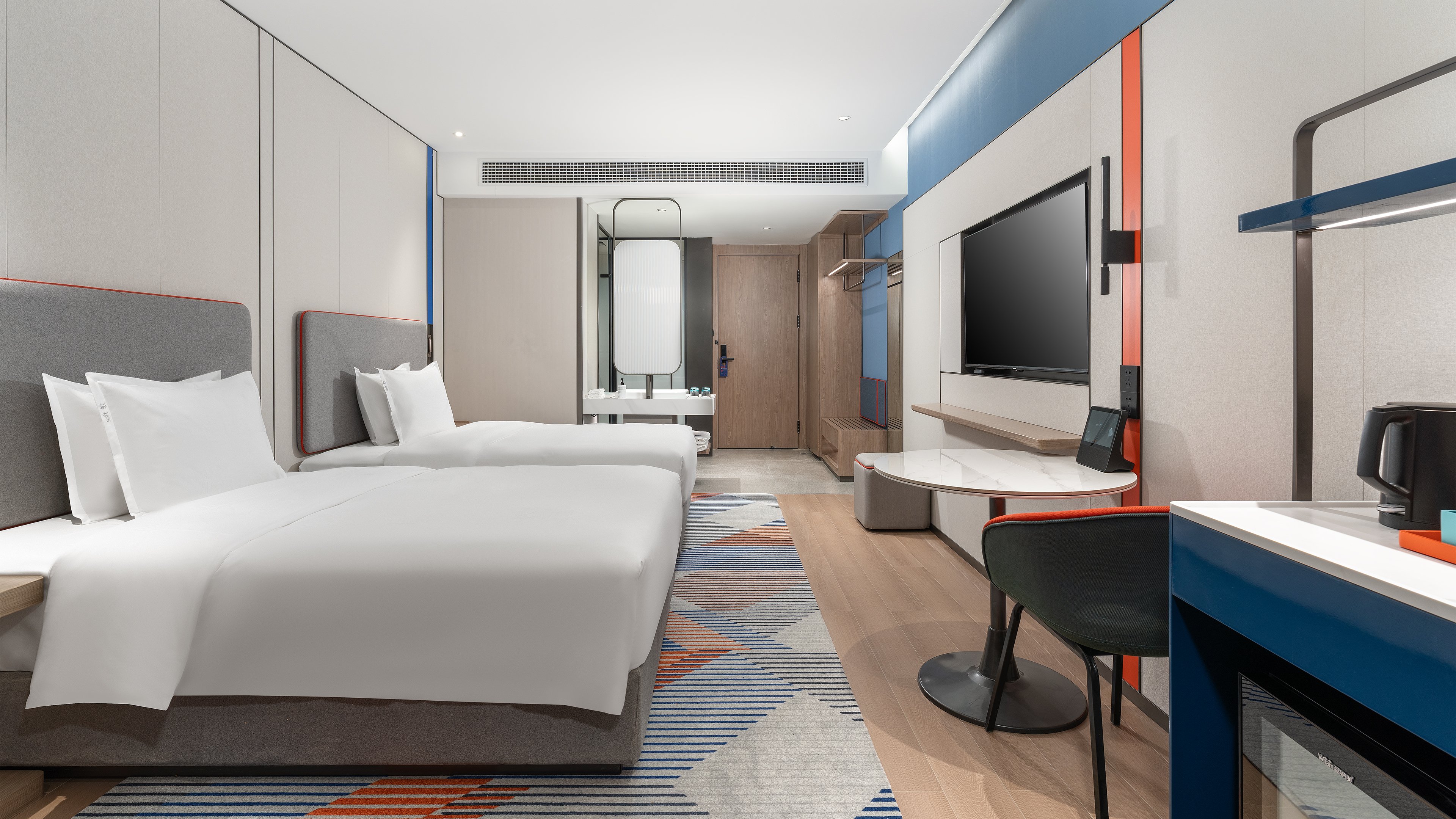 Standard, 2 Double Beds