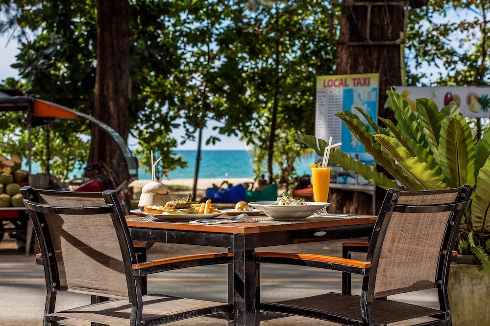 Nai Yang Beach Resort and Spa 46/61