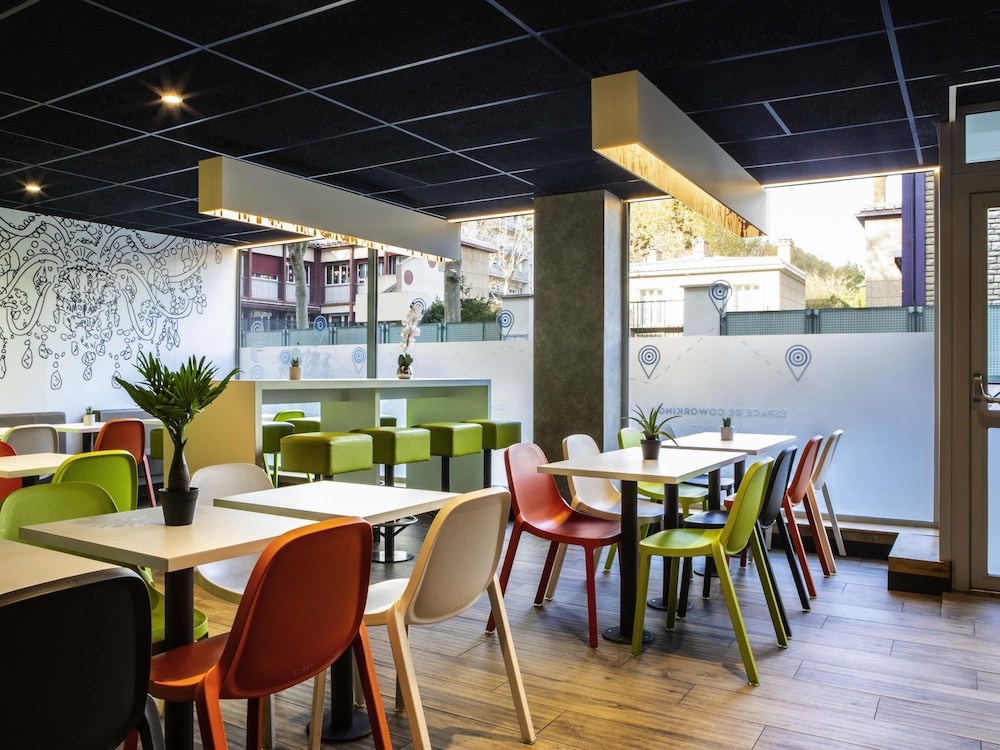 Ibis Budget Paris Clichy Mairie 46/65