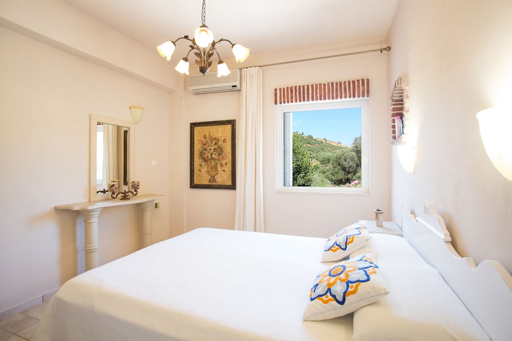 Villa Dafni 12/46