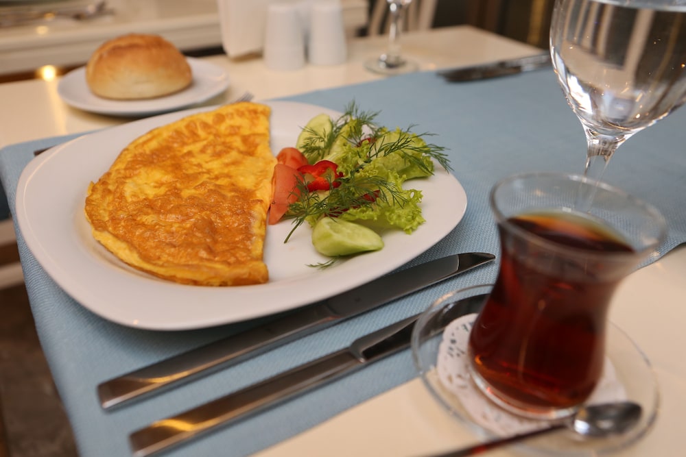 Grand Nora Hotel 18/49
