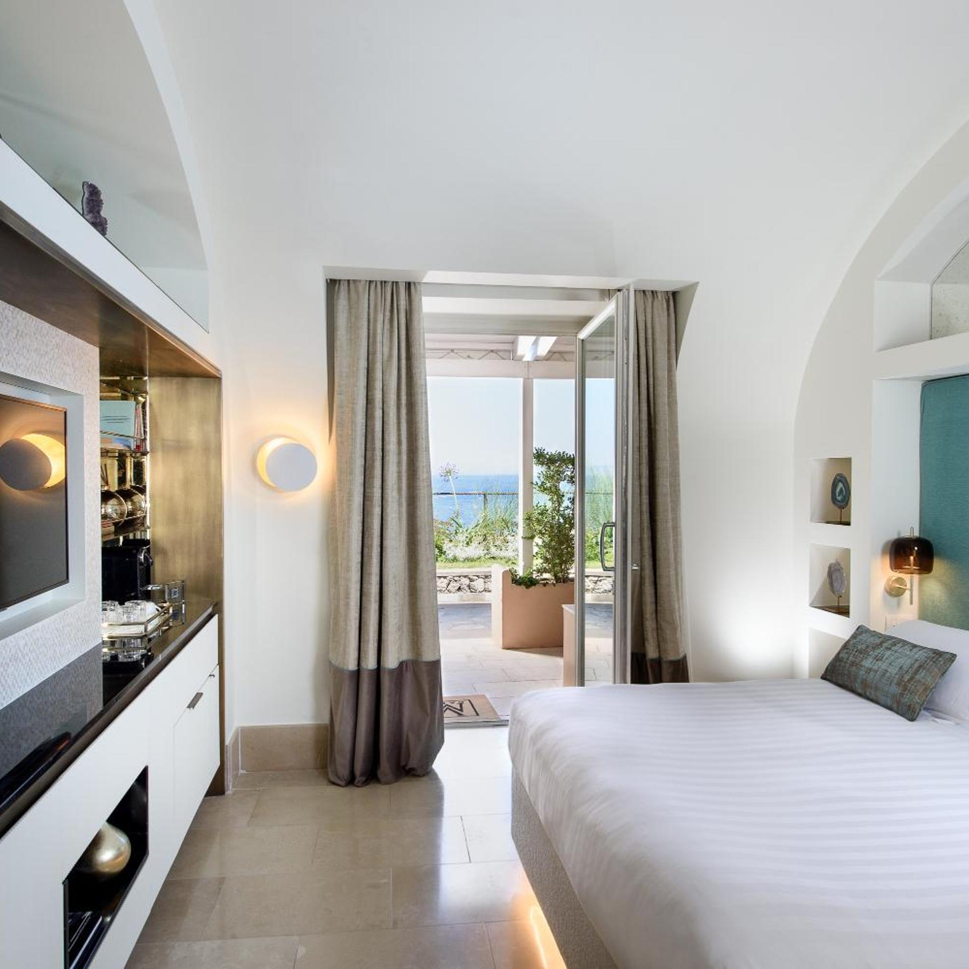 Room, Double Bed, Sea View, Villa Marina Capri 2/4