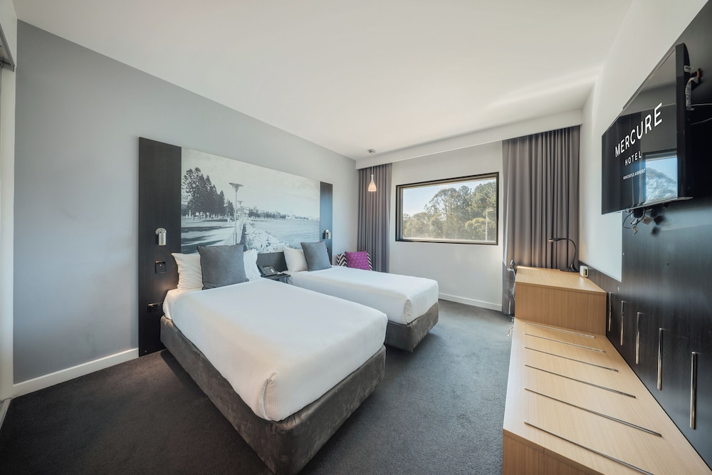 Mercure Newcastle Airport 14/50