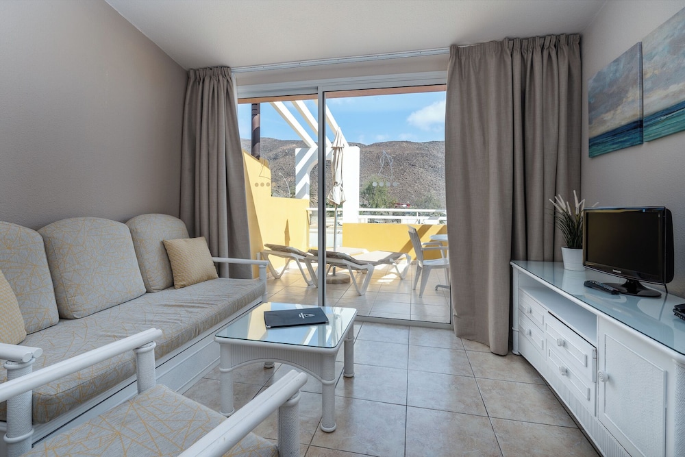 Apartamentos Punta Marina by LIVVO 11/46