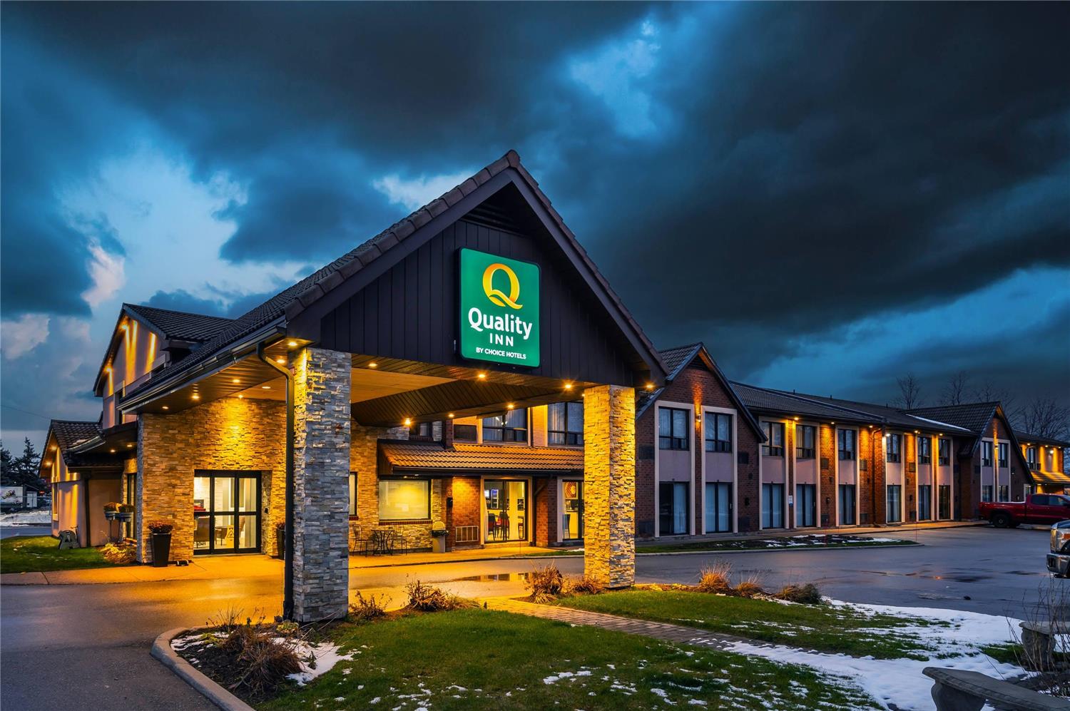 Quality Inn Barrie, ON 4/16