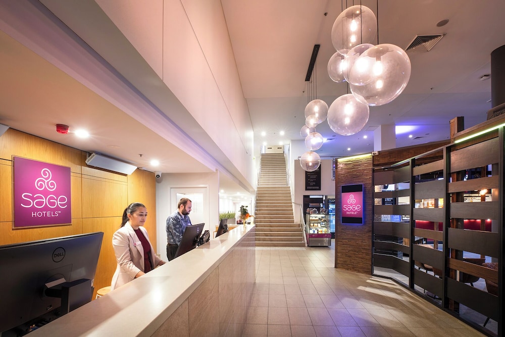 Sage Hotel Wollongong 12/75