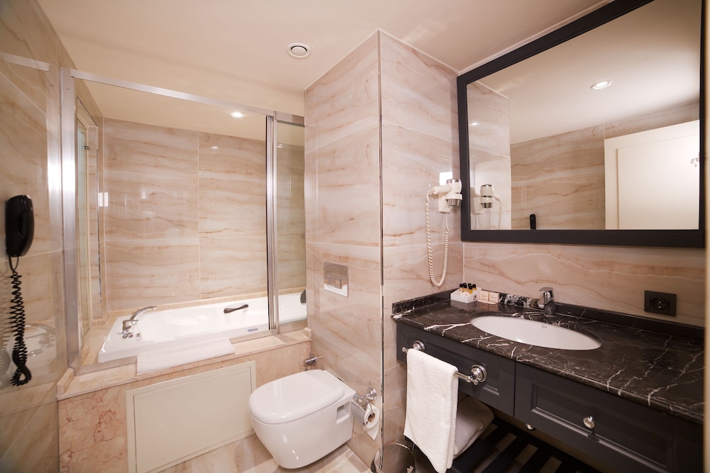 Icon Hotel Taksim 45/50