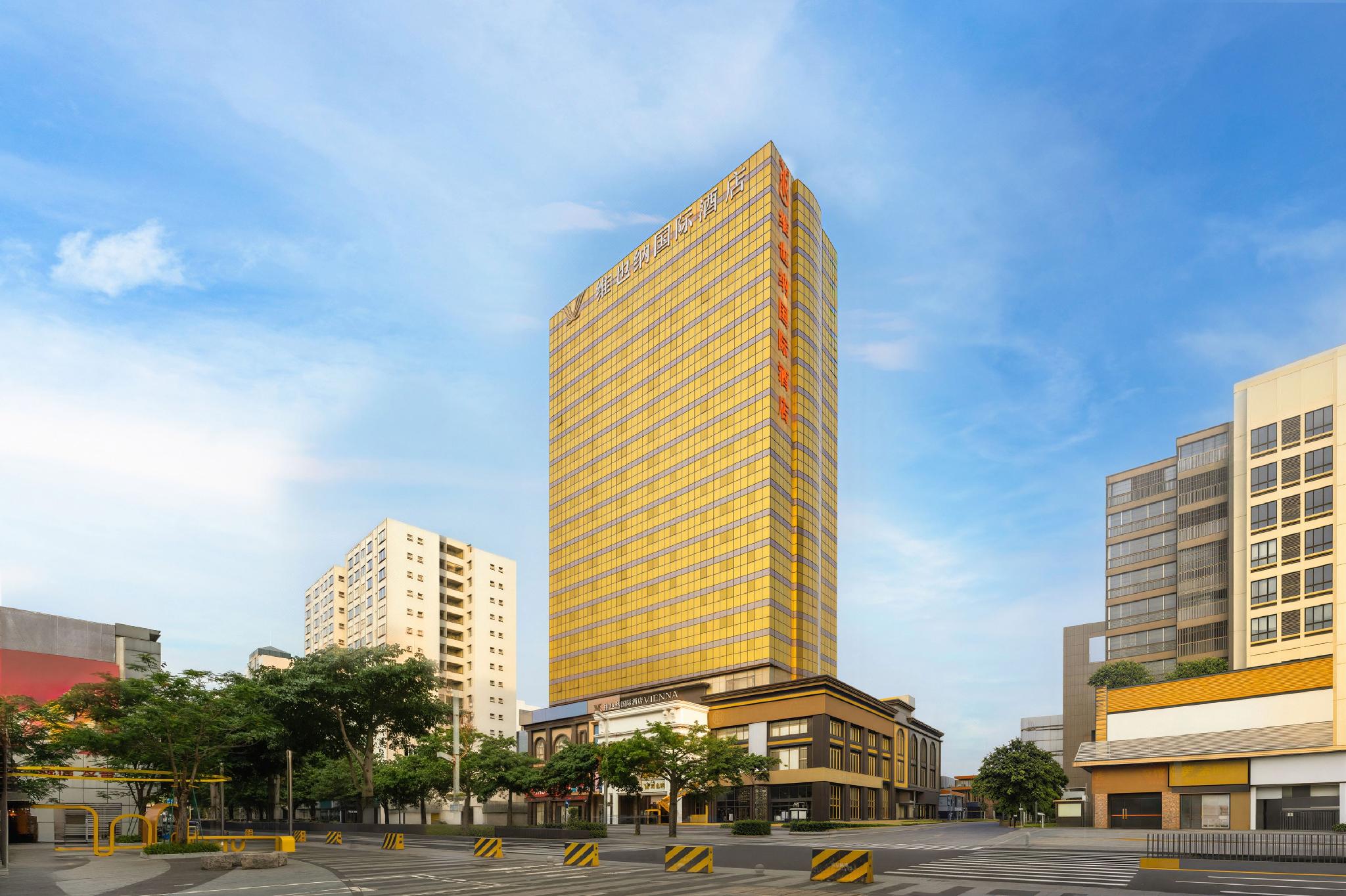 Vienna International Hotel (Foshan Lecong Center) 8/52