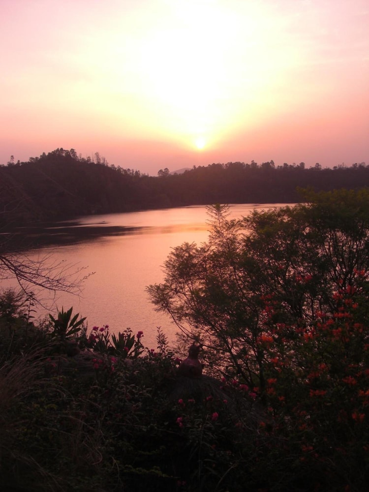 Babogaya Lake Viewpoint Lodge 16/31