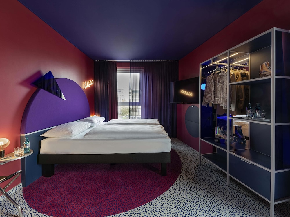 STANDARD, DOUBLE BED