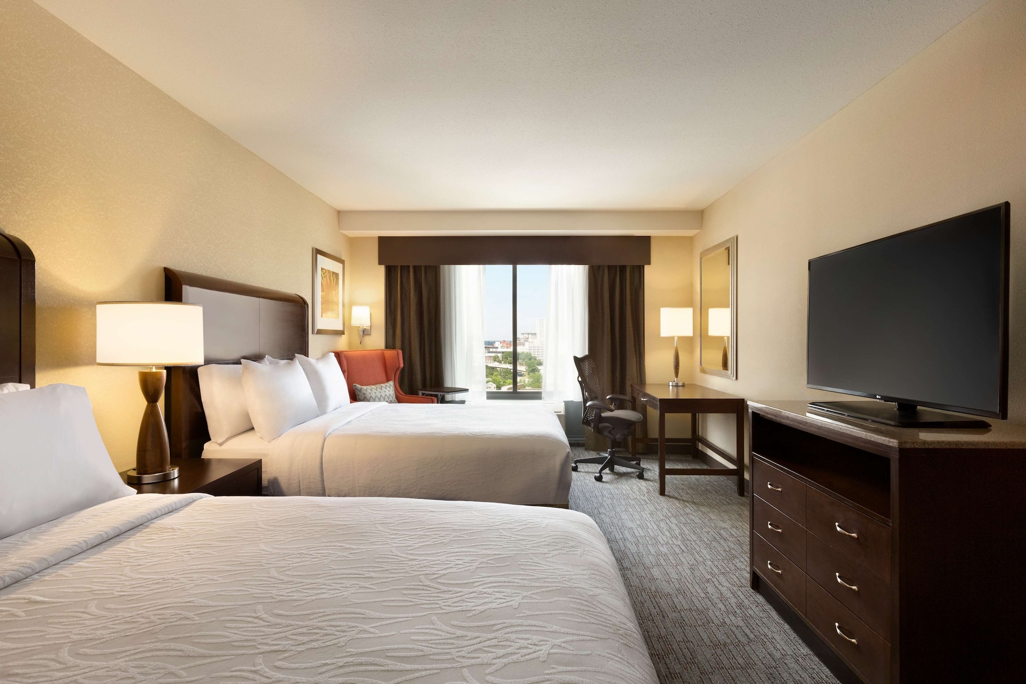 Room, Single, 2 Queen Beds, Accessible، Hilton Garden Inn Atlanta Downtown 8/10