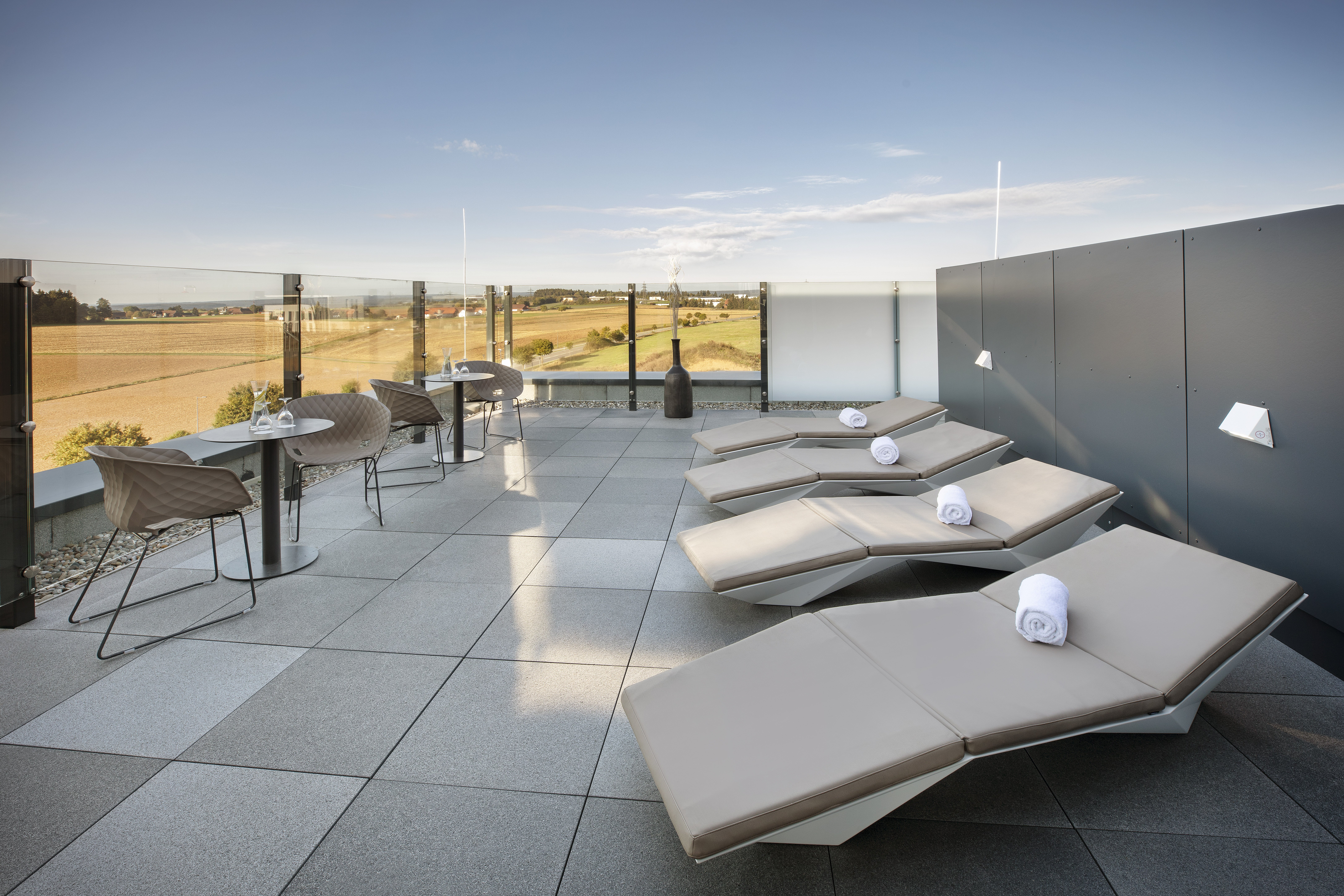 HOLIDAY INN VILLINGEN - SCHWENNINGEN 35/76