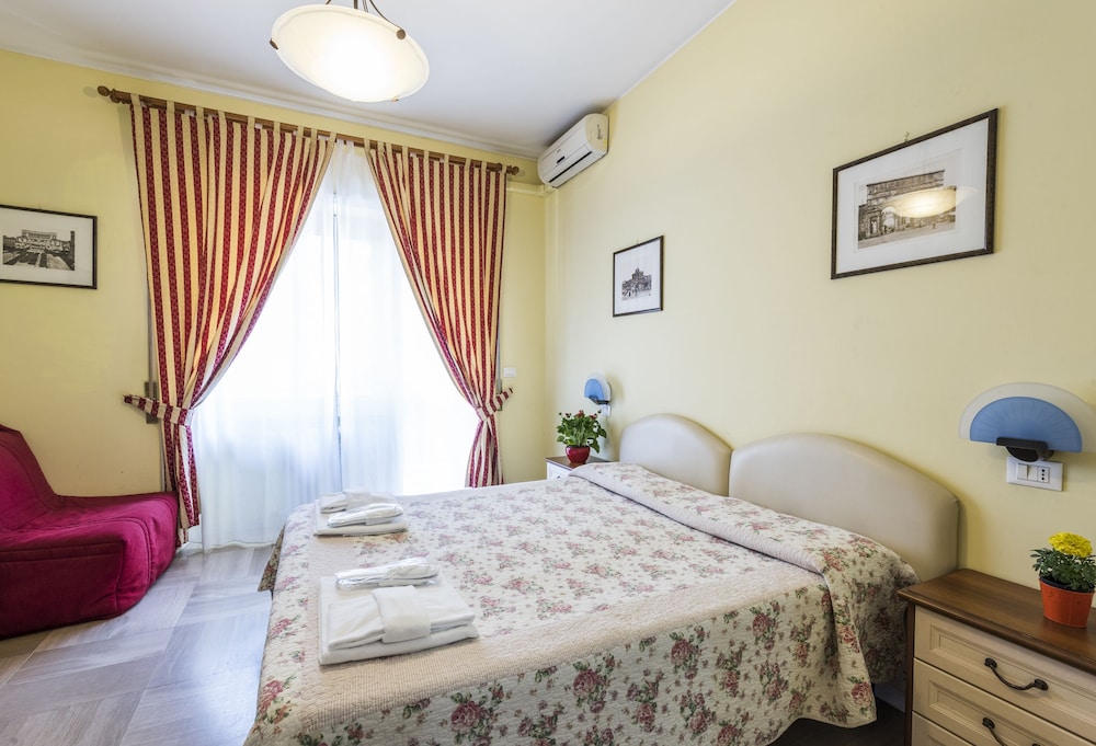 Ai Musei Vaticani Best Bed 5/27