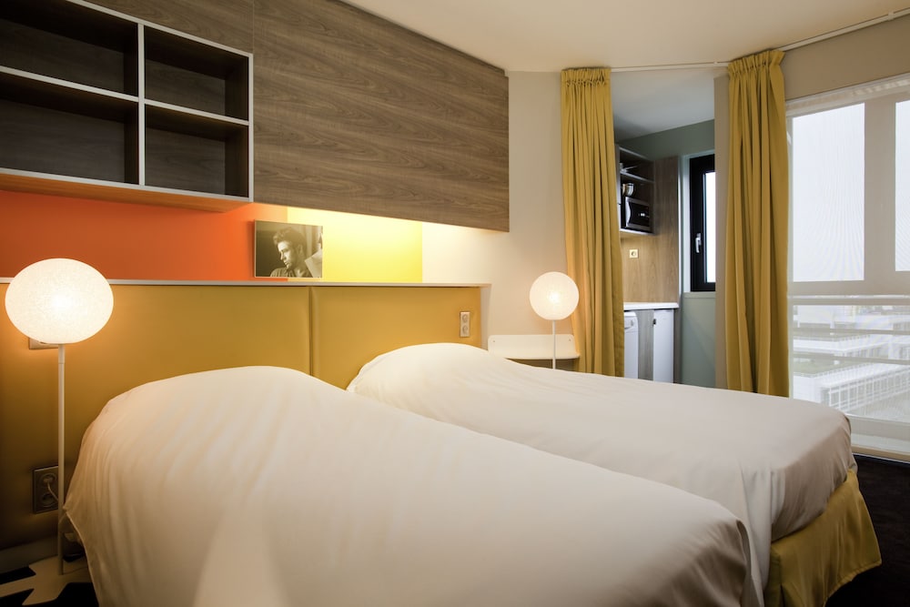 Mercure Paris Boulogne Aparthotel 12/50