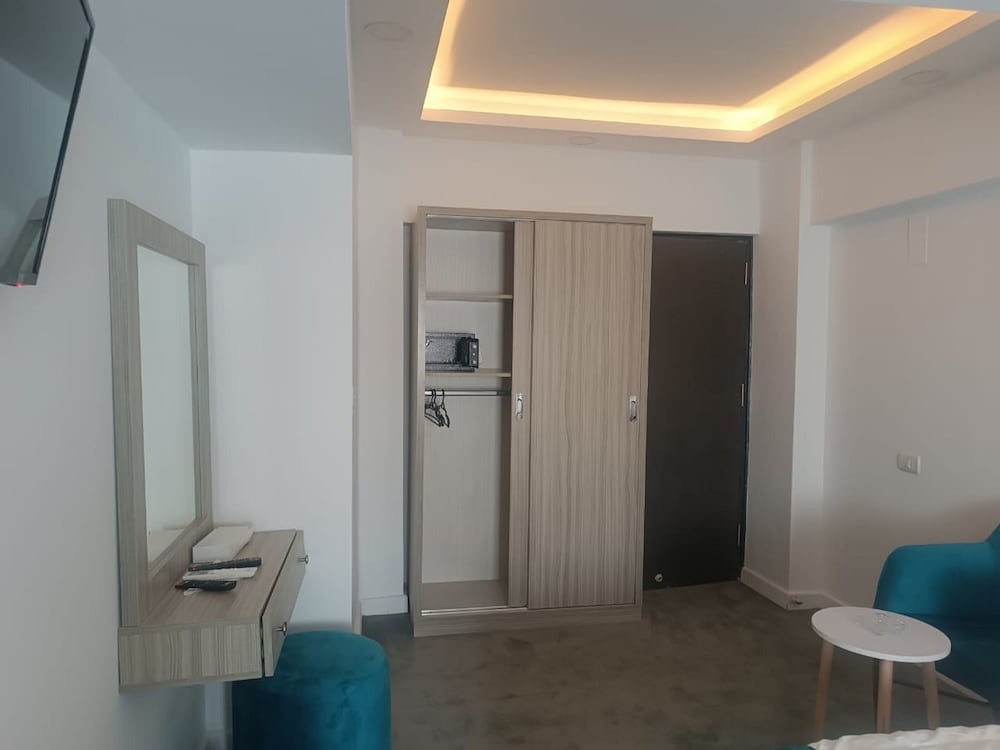 Mar Charbel Hotel 39/55