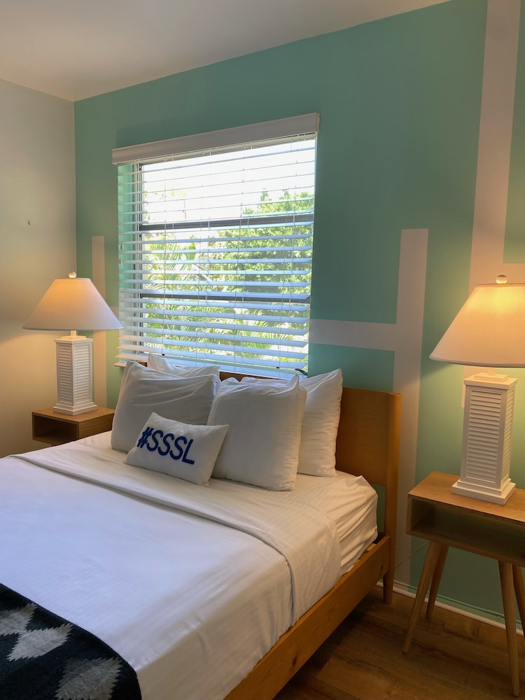 Seaspray Surf Lodge 16/56