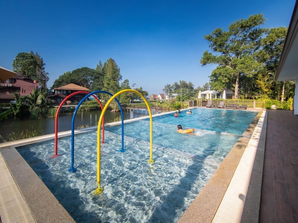 Baan Imm Sook Resort 65/73