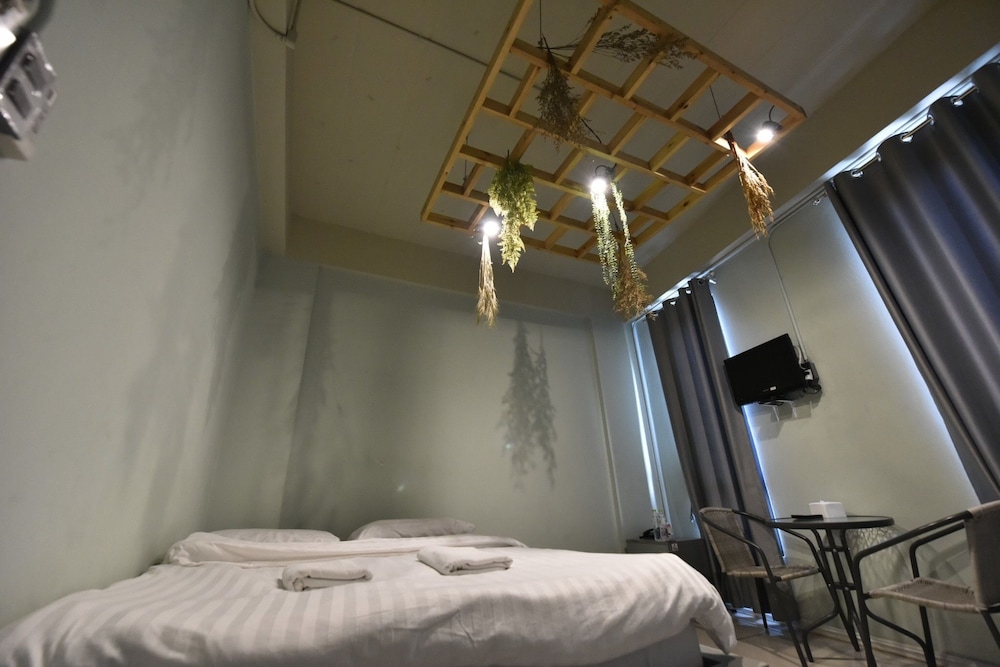 SUPERIOR, DOUBLE BED