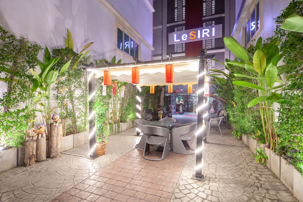 Rung Aroon Hotel By Le Siri 45/50