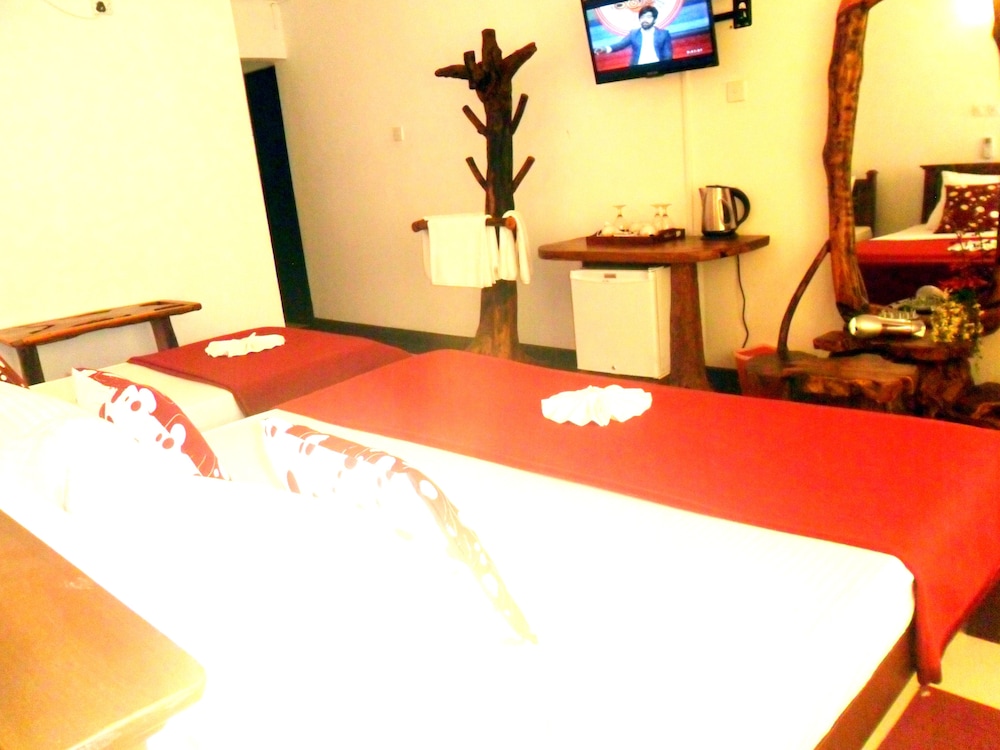 Mahaweli Regent Hotel 21/42