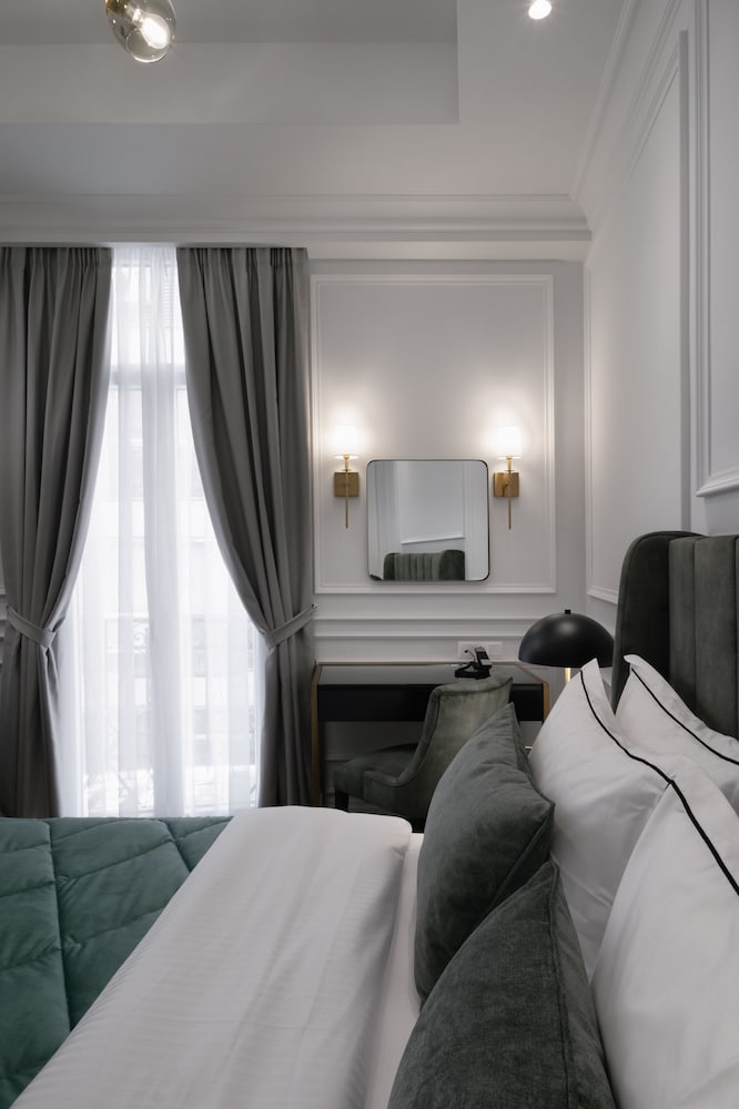 جناح سوبيريور بسرير كوين، Praxitelous Luxury Suites 3/10