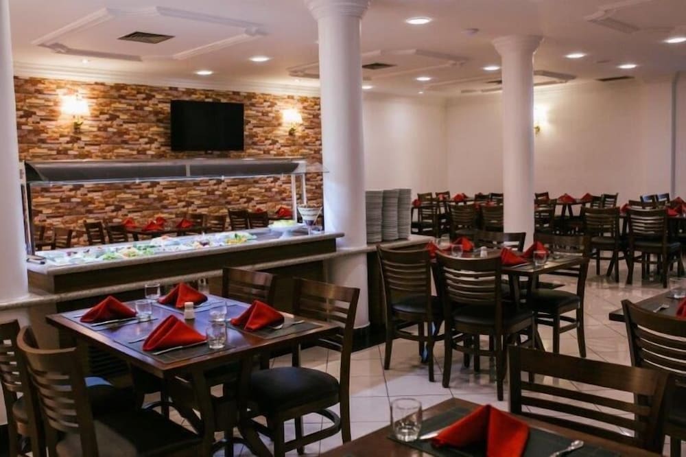 Hotel Plaza Mayor 25/41