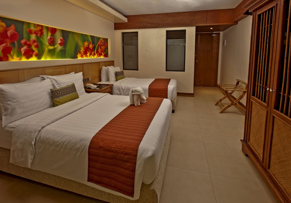 Costabella Tropical Beach Hotel 29/78