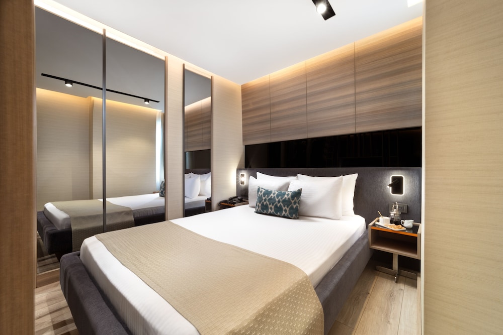 Nish Palace Exclusive Suites 17/48