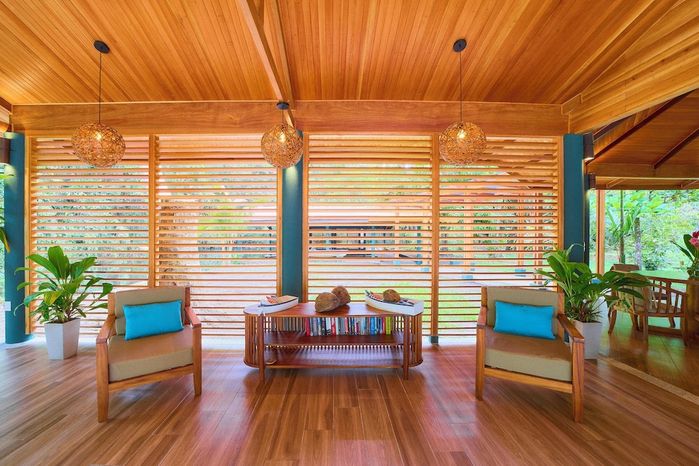 Evergreen Lodge 20/35