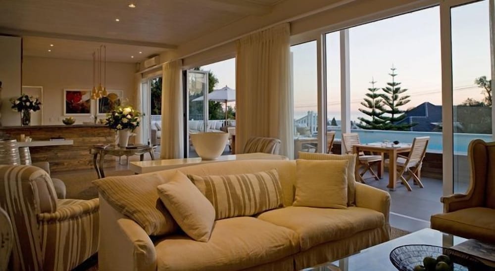 Sea Five Boutique Hotel 46/61