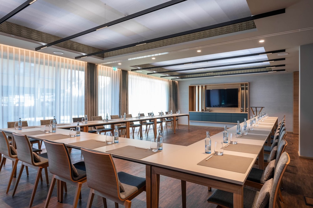 Hotel Restaurant Maier 66/76