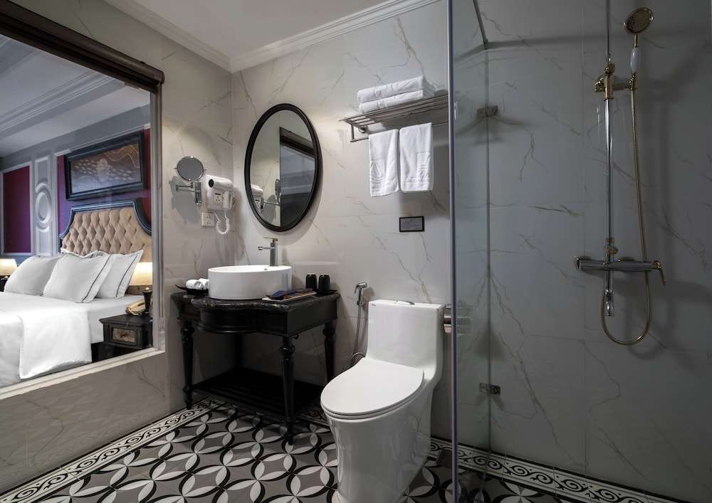 Acoustic Hotel And Spa 46/50