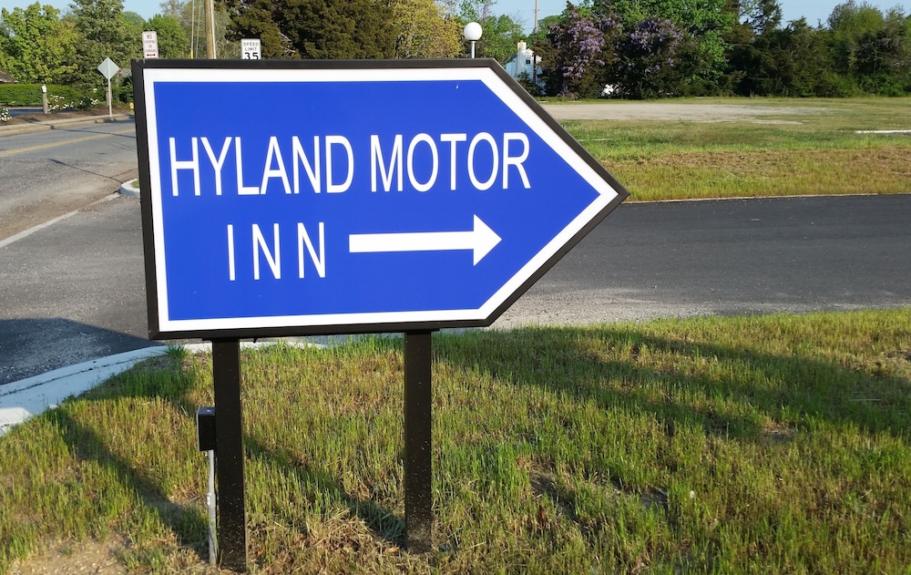 Hyland Motor Inn 20/63