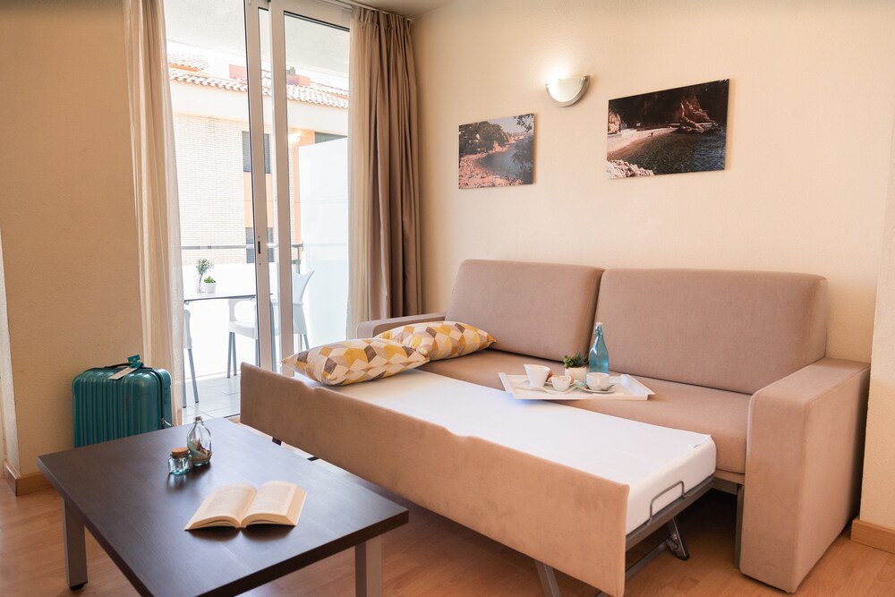 Aparthotel Palamos 36/57