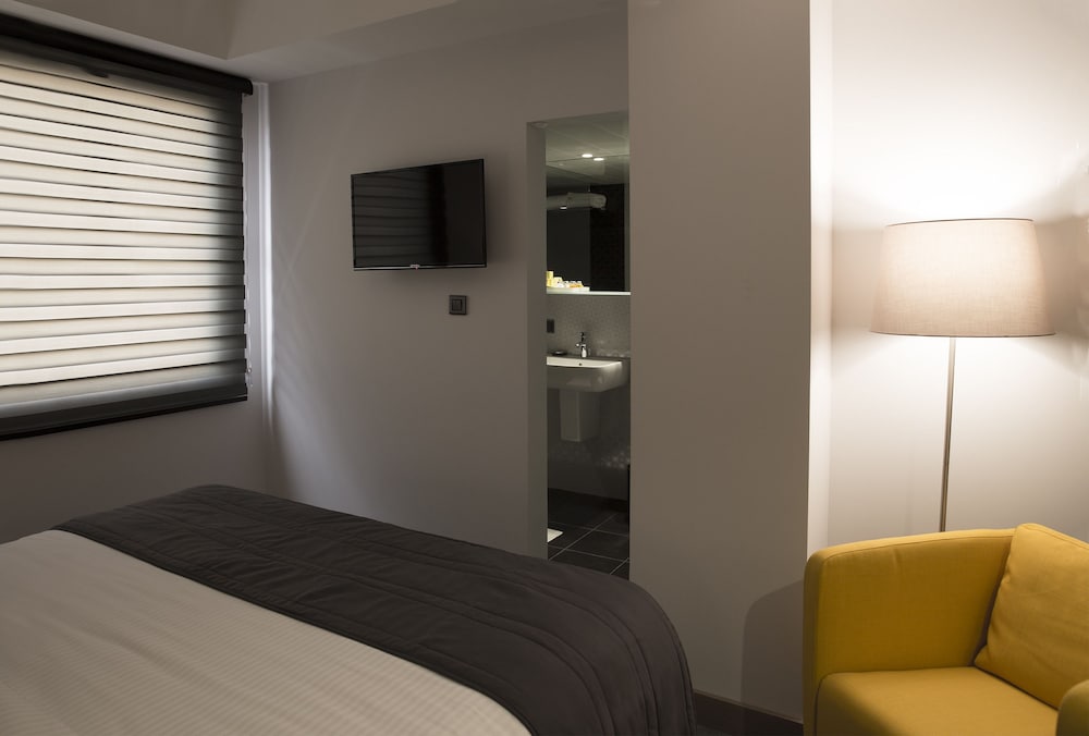 غرفة قياسية بسرير كينج، Nova Hotel Yerevan 3/4