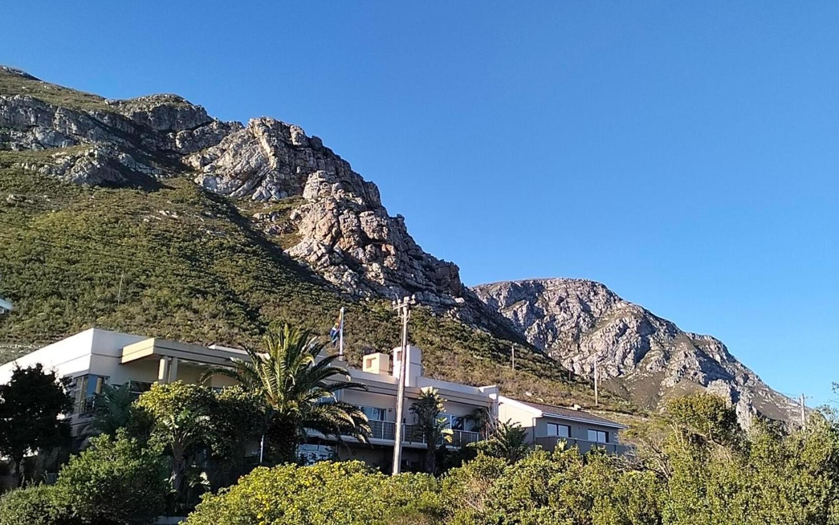 78On5th In Hermanus 64/72