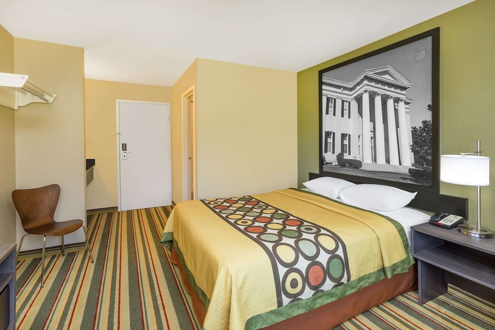 Super 8 by Wyndham Vicksburg 3/16