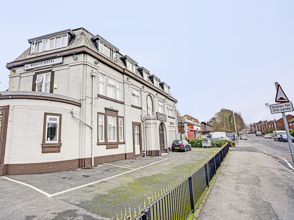 OYO Weaste Hotel 42/50