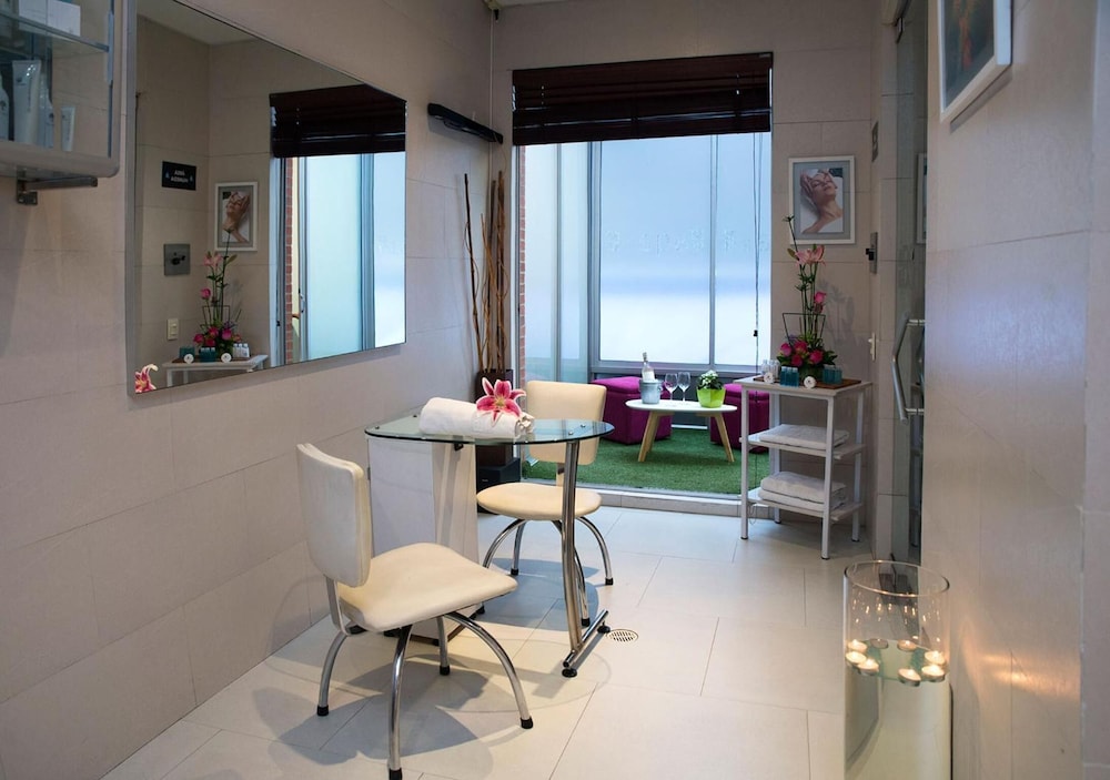 Blue Suites Hotel 33/47