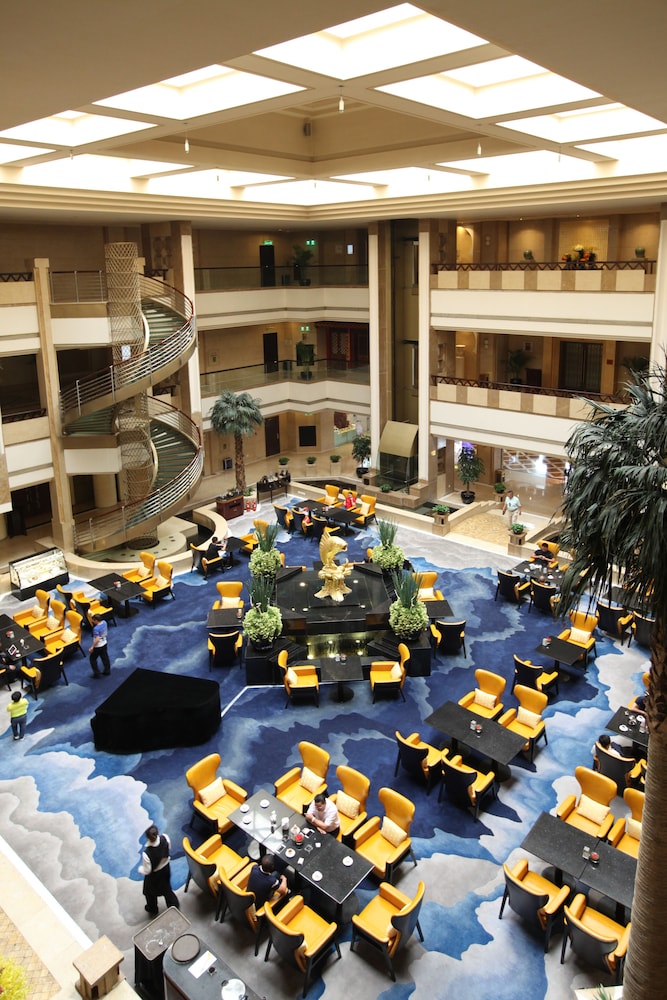 Luxemon Xinjiang Yindu Hotel 27/30