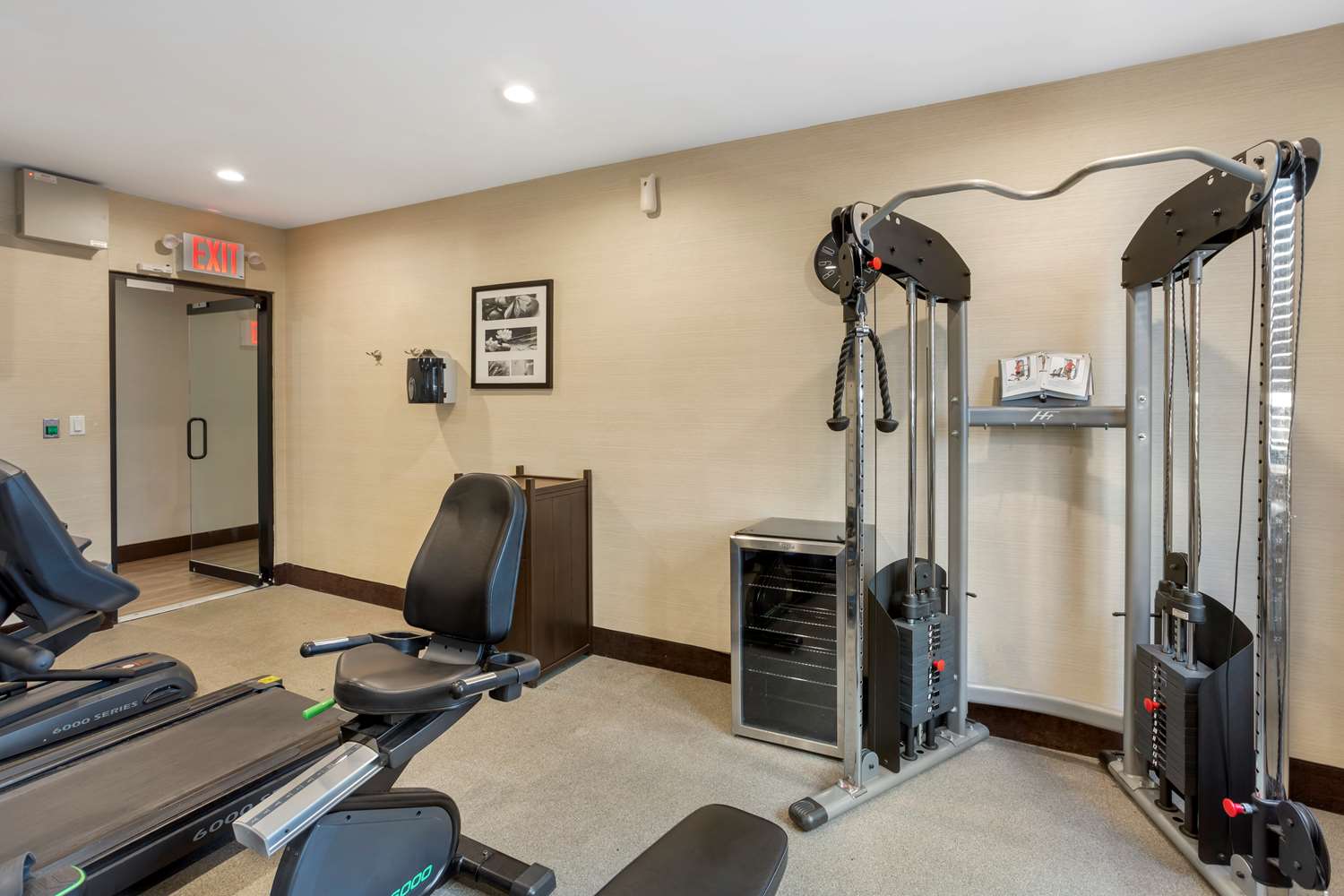 Best Western Plus Plaza Hotel Long Island City 11/22