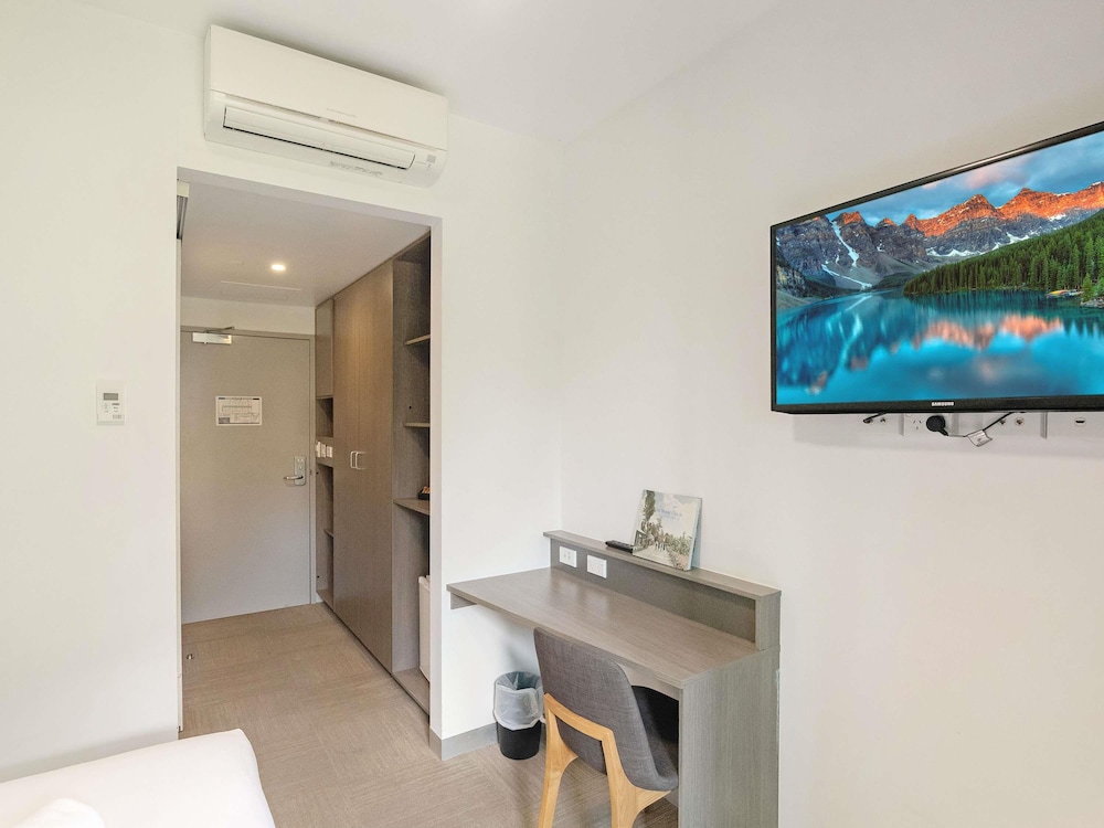 Ibis Darwin Airport Hotel 12/45